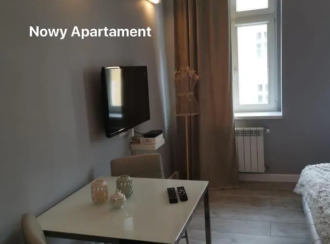 Apartlux Self Check-in 24h Апартаменты *